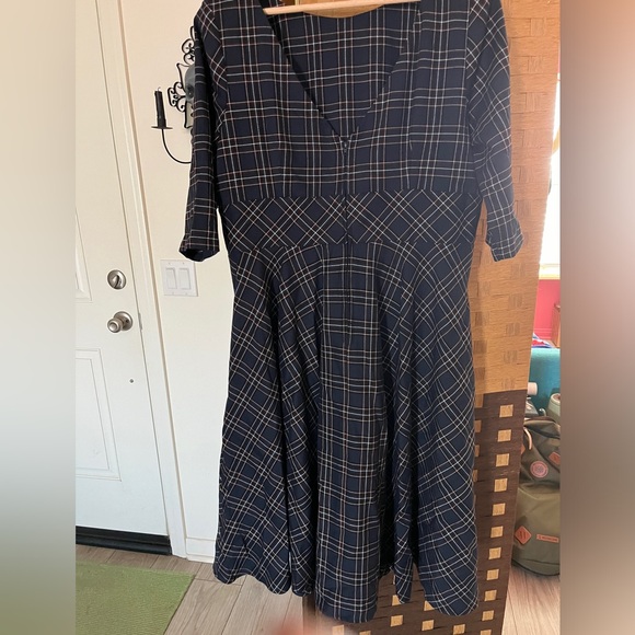 ModCloth dress 3/4 Sleeves - Picture 3 of 5